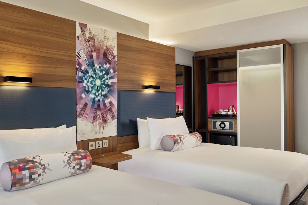 ALOFT, TWIN BEDS