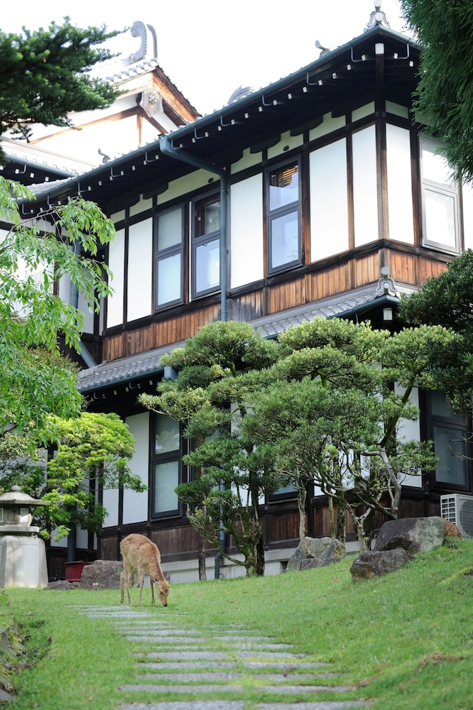 Nara Hotel 5/72