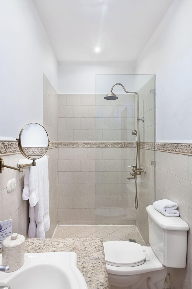 Hotel La Perla 50/50