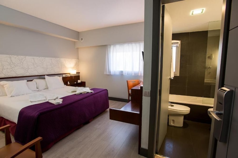 Hostal Torrejon 22/63