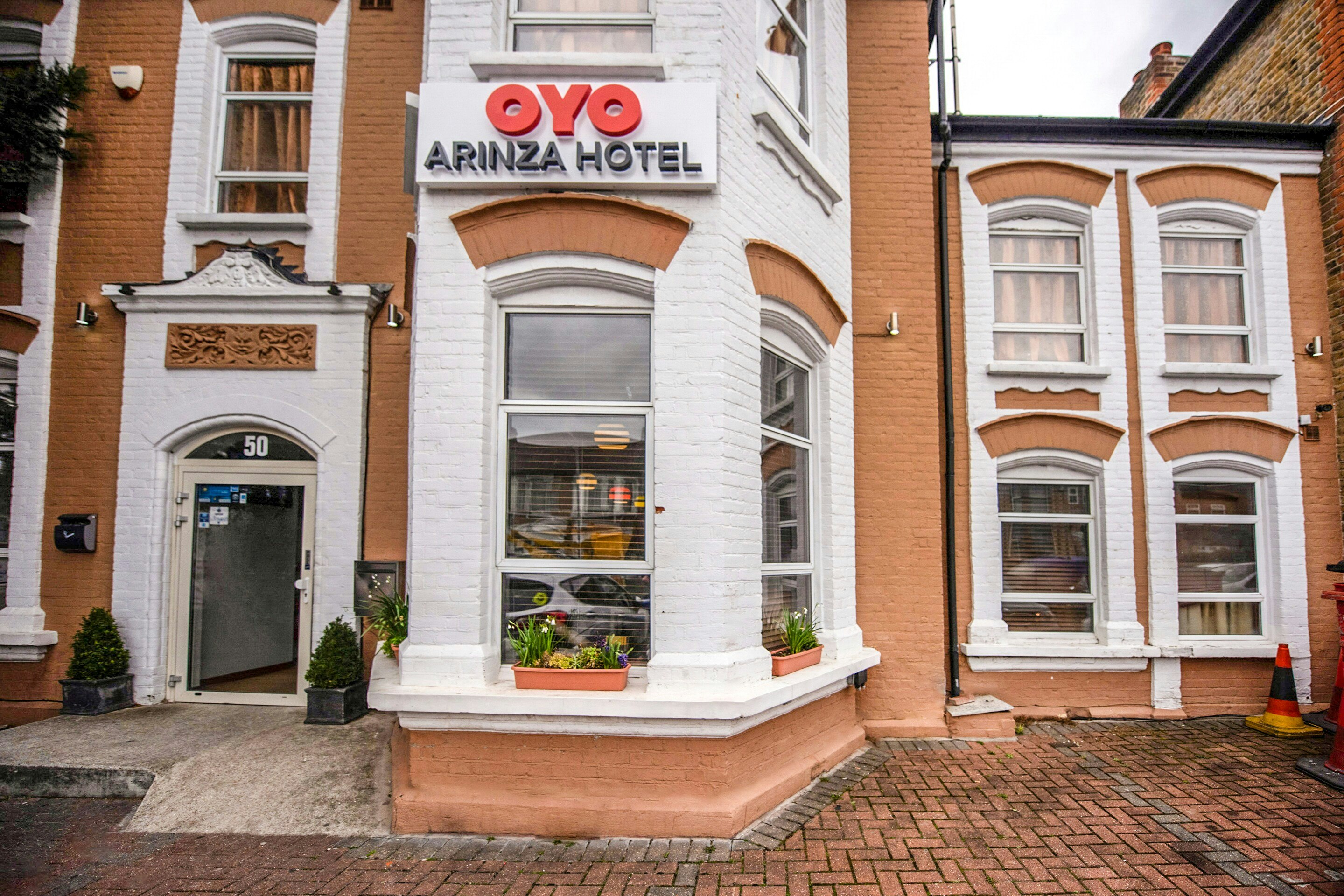 Arinza Hotel, London Ilford in ILFORD