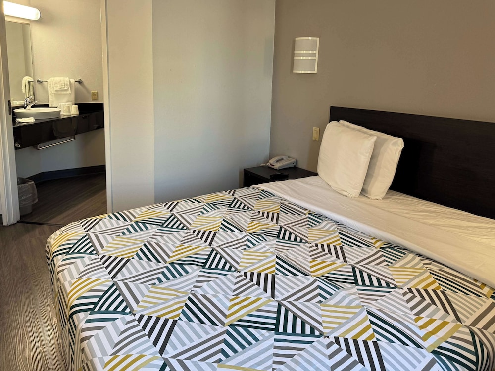 Motel6 Joliet, IL - Chicago - I-55 39/57