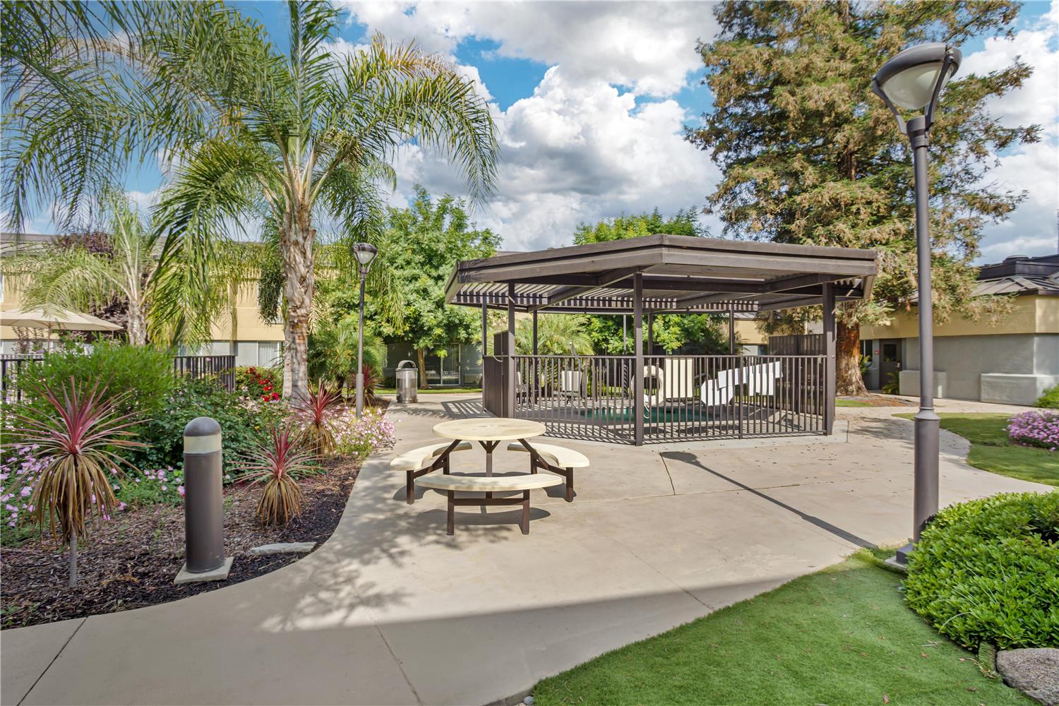 Best Western Porterville Inn 45/47