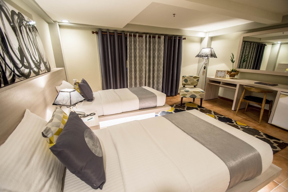 Almont City Hotel 16/49