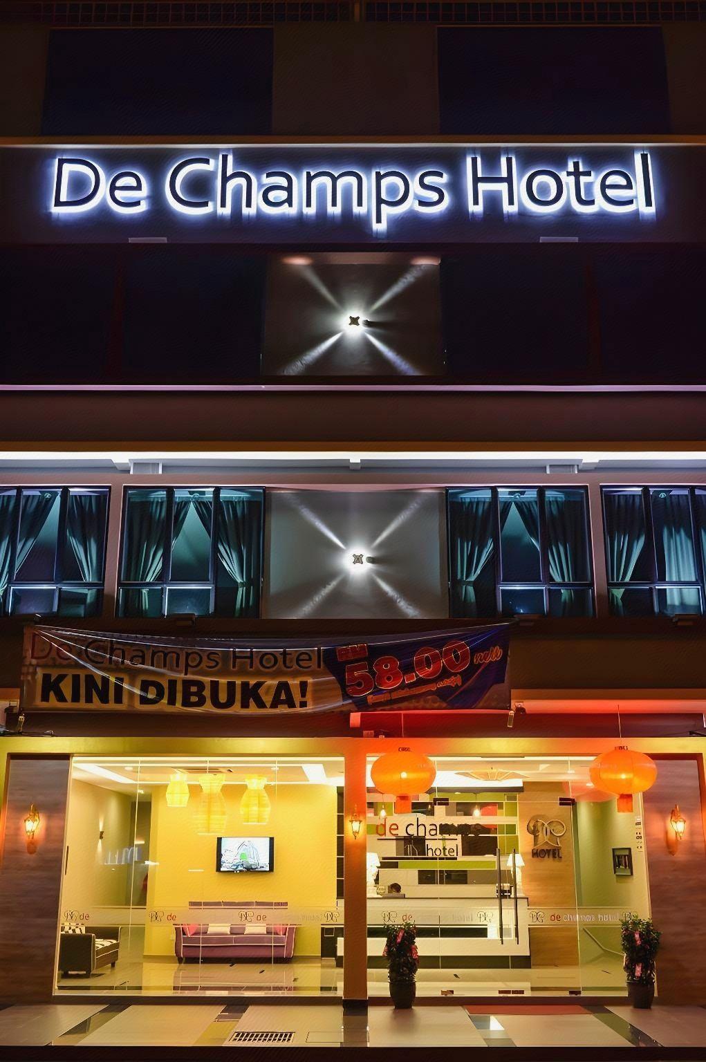 De Champs Hotel 1/29