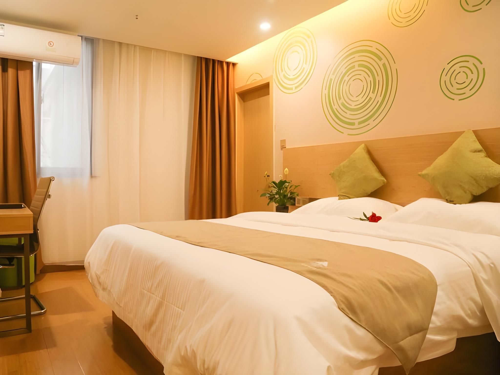 GUEST ROOM, DOUBLE BED