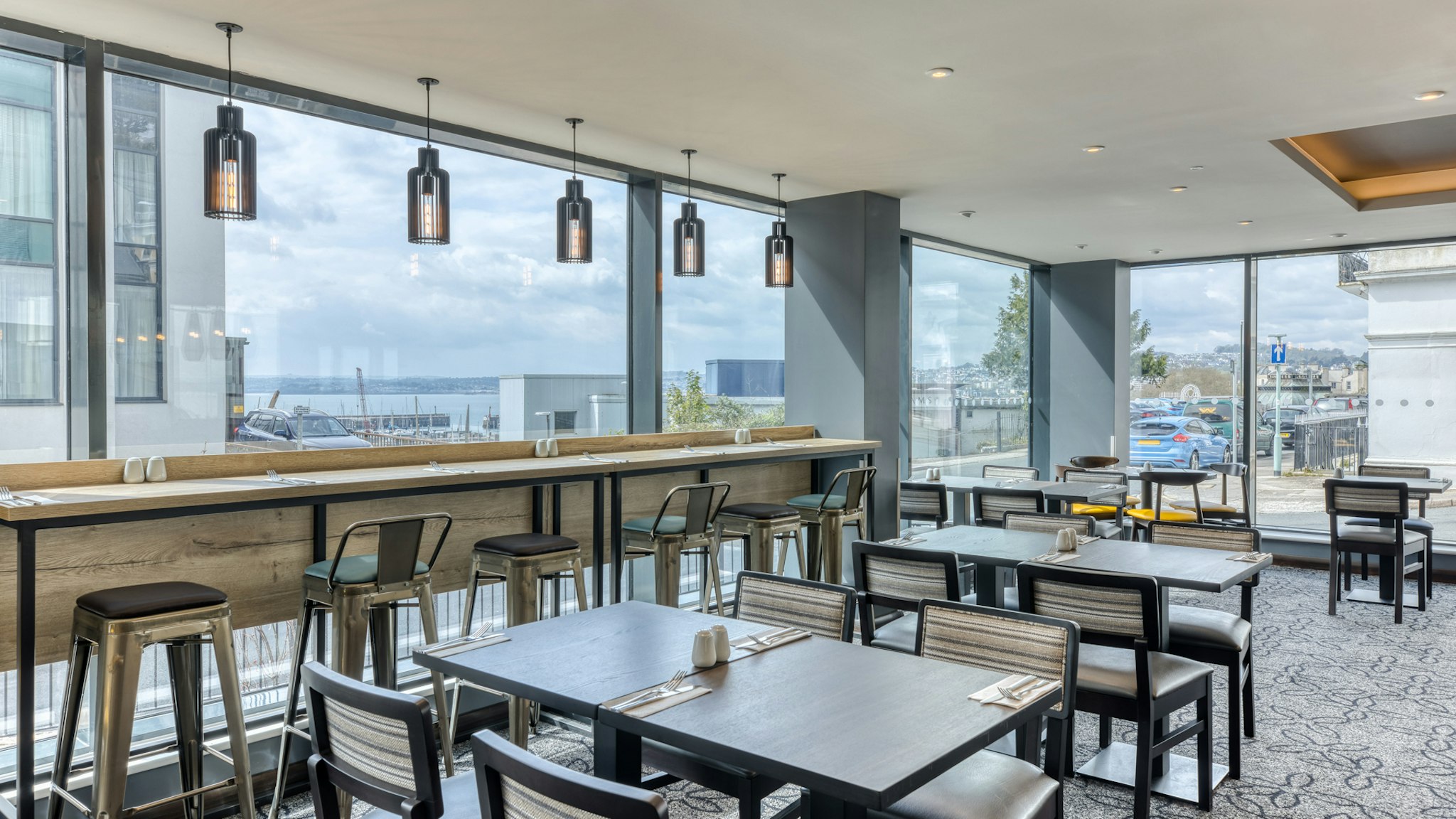 Premier Inn Torquay Harbour 12/20