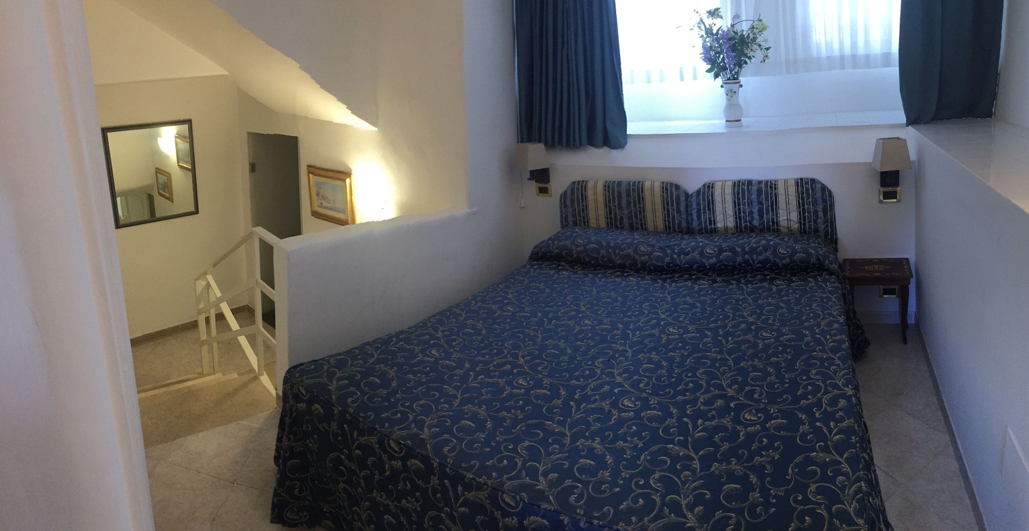 COMFORT, DOUBLE BED