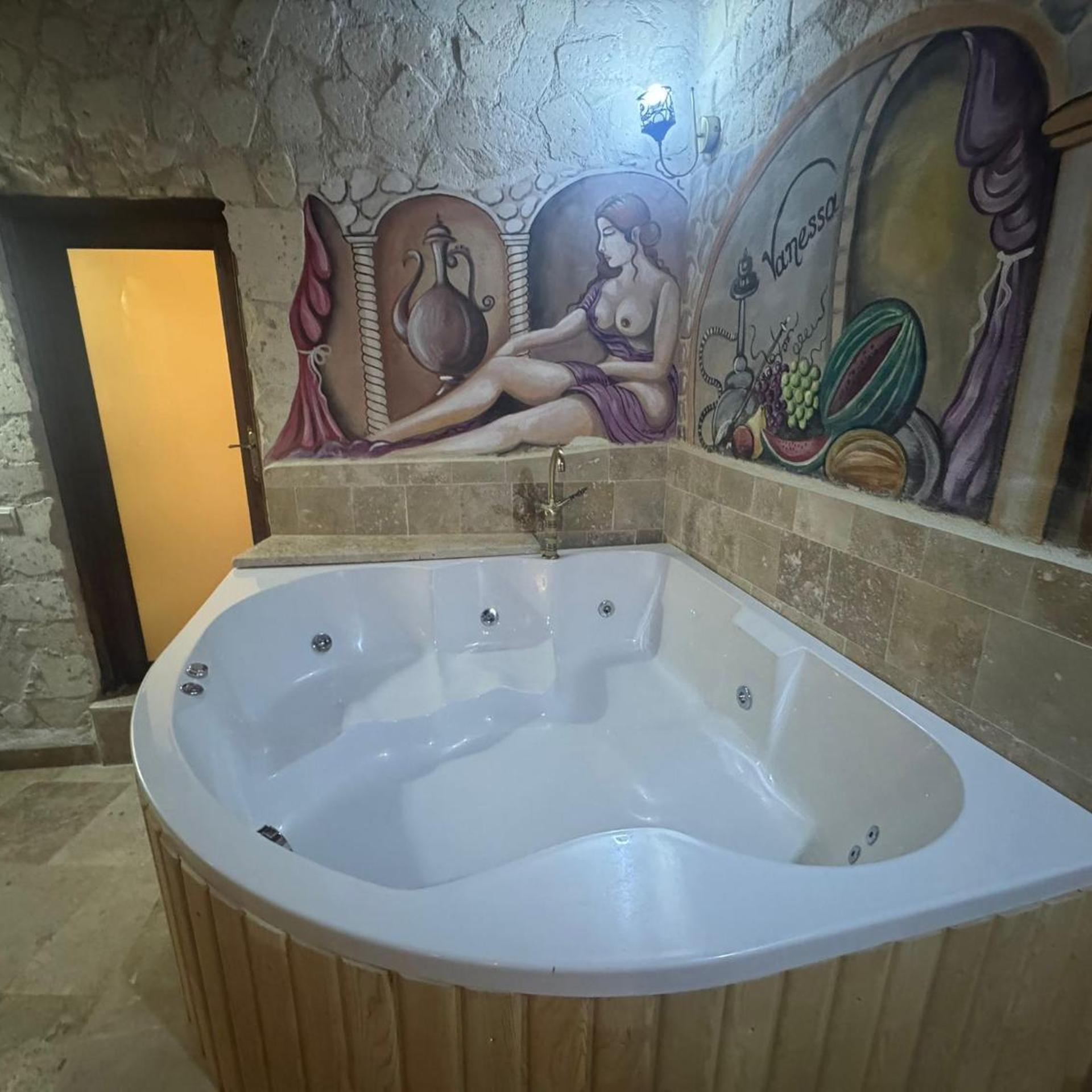 Vanessa Cave House 49/49