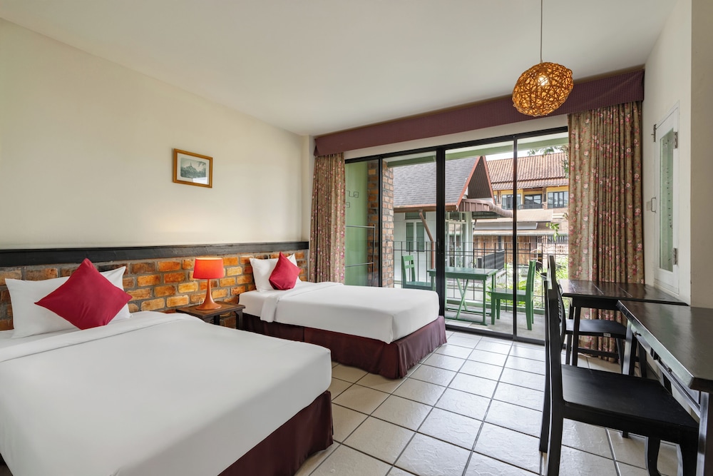 Motive Cottage Resort 29/65