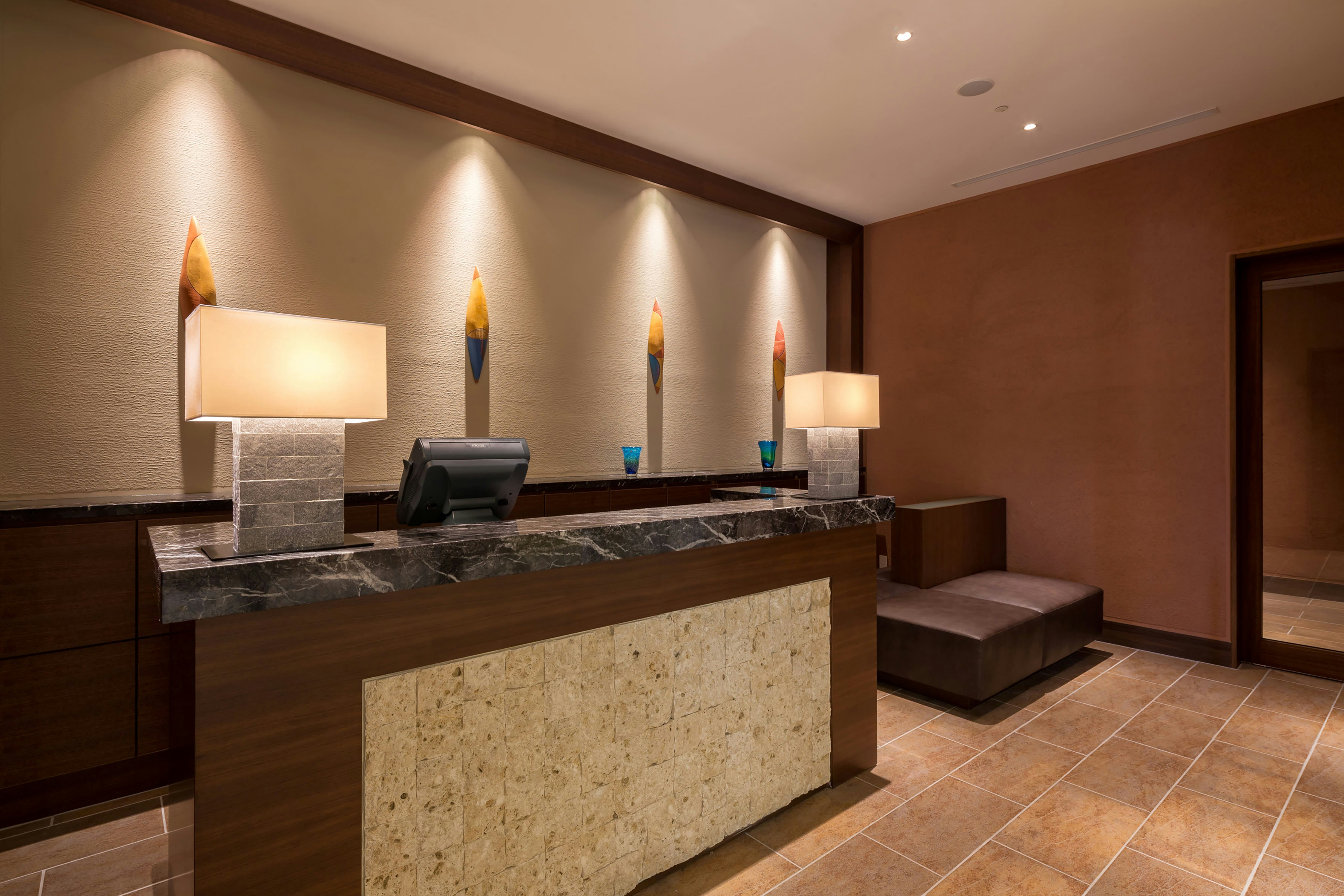 Hilton Okinawa Chatan Resort 8/77