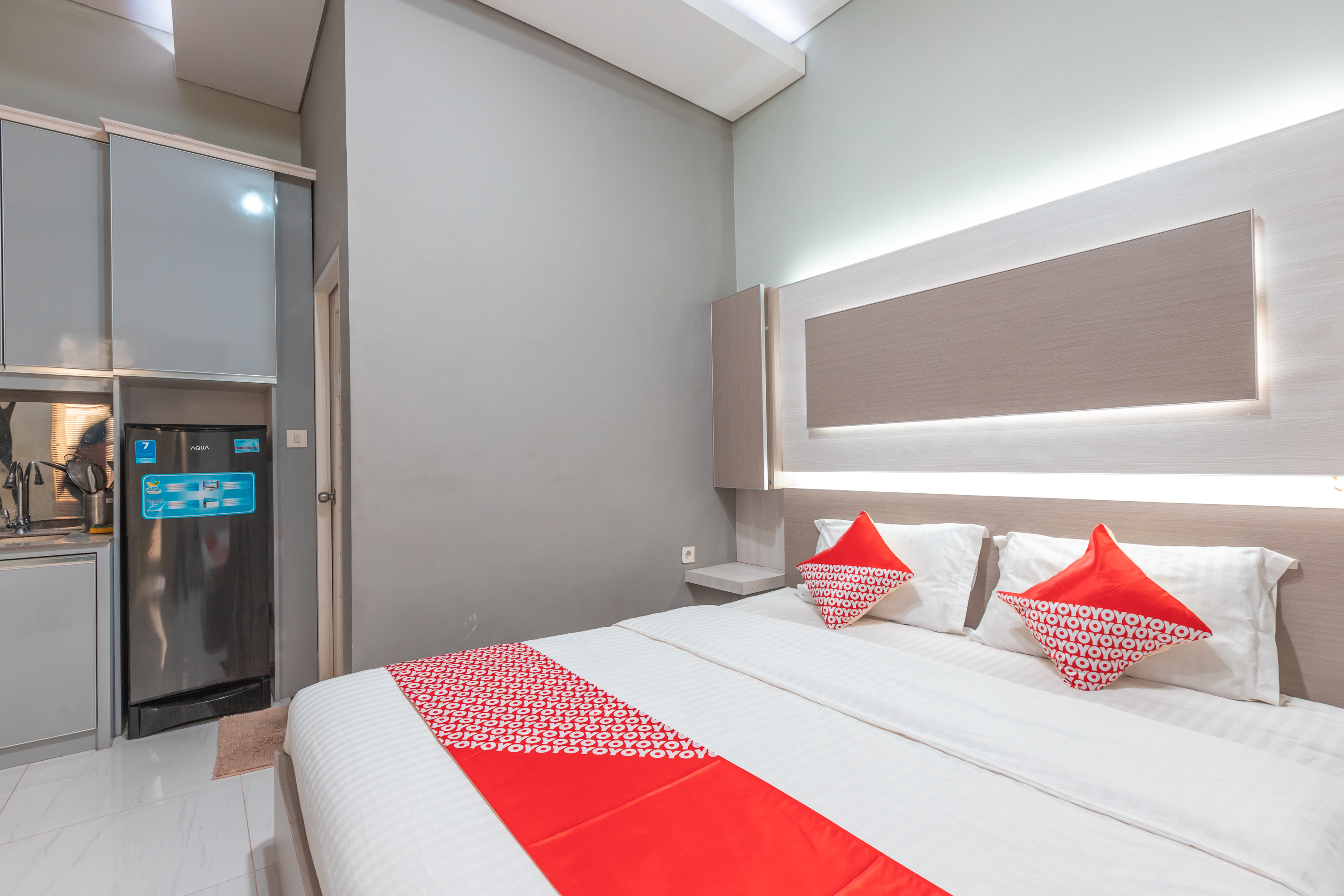 OYO 2248 Yayah Rooms Syariah 3/26