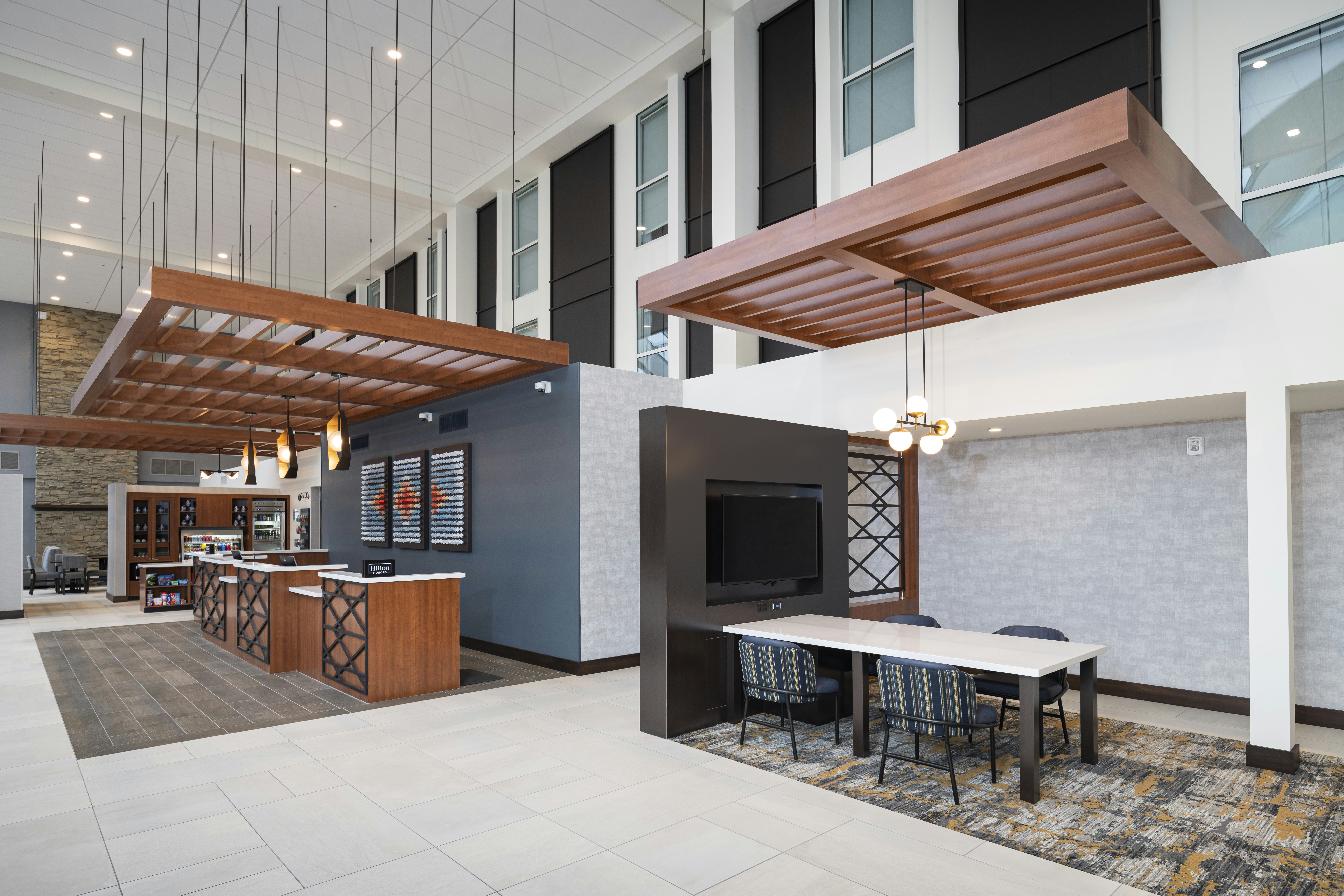 Doubletree By Hilton Madison East 8/36