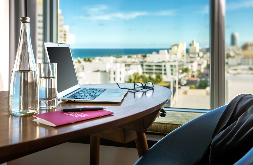 Hyatt Centric South Beach Miami 54/65