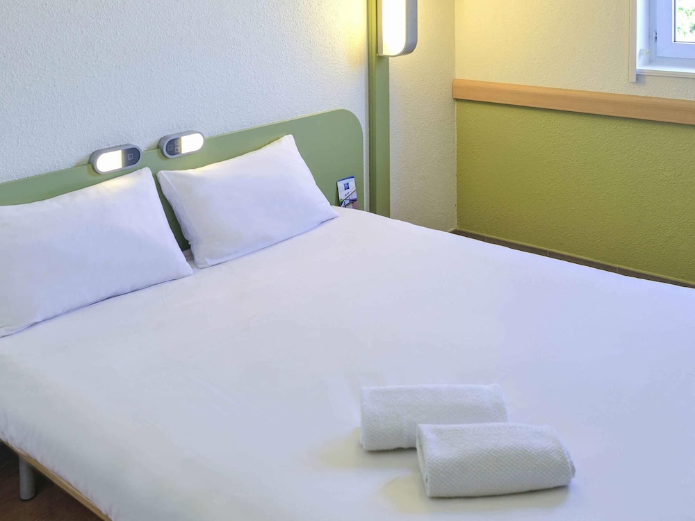 Ibis Budget Avignon Nord 28/39
