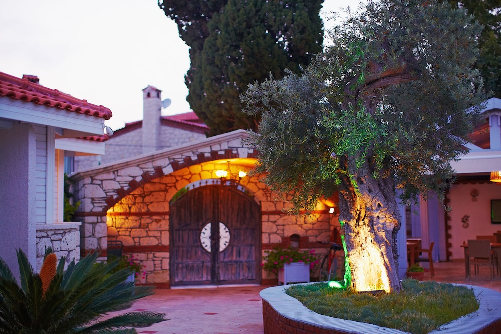 Casaoliva Hotel 11/69
