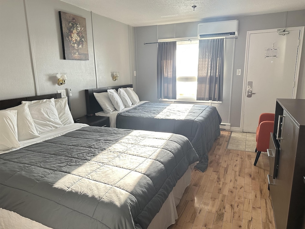 غرفة قياسية بسريرين كوين، Harbourview Inn, SureStay Collection by Best Western 2/6