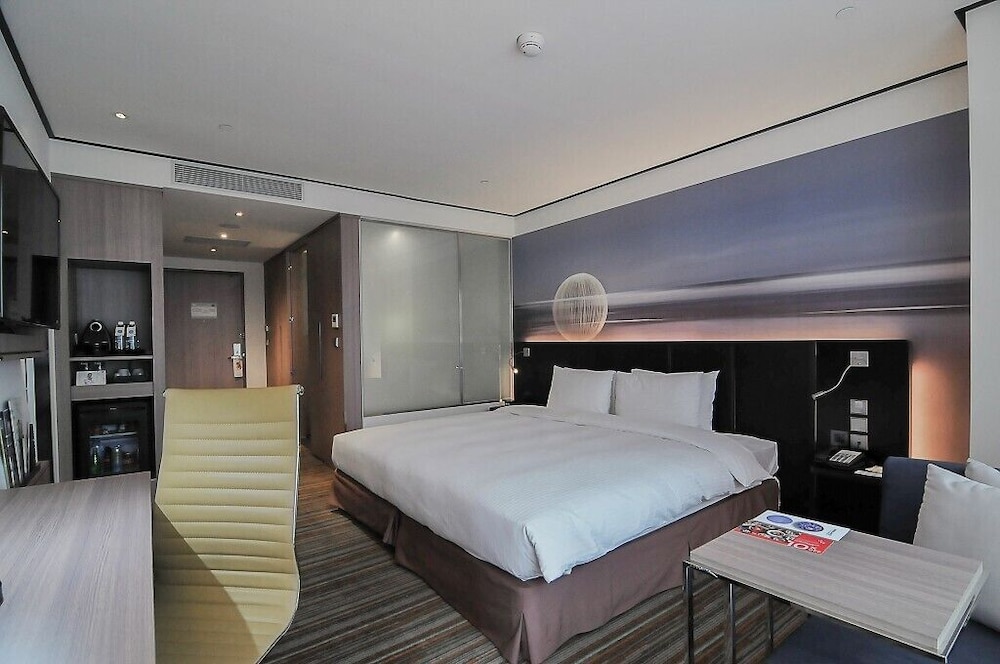 Hyatt Regency Taoyuan International Airport 24/59