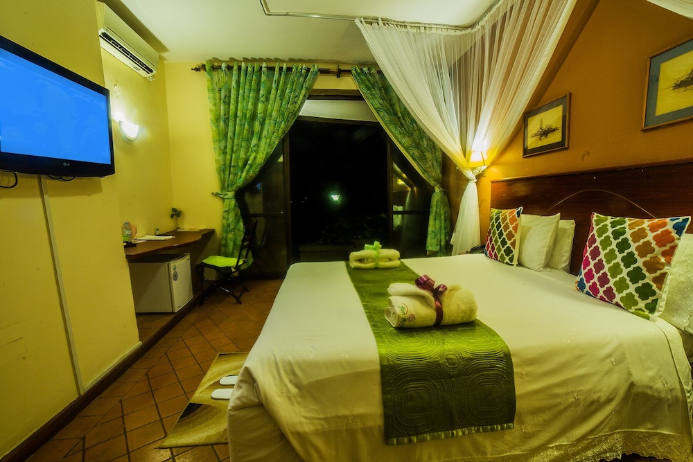 Fort Motel 19/49