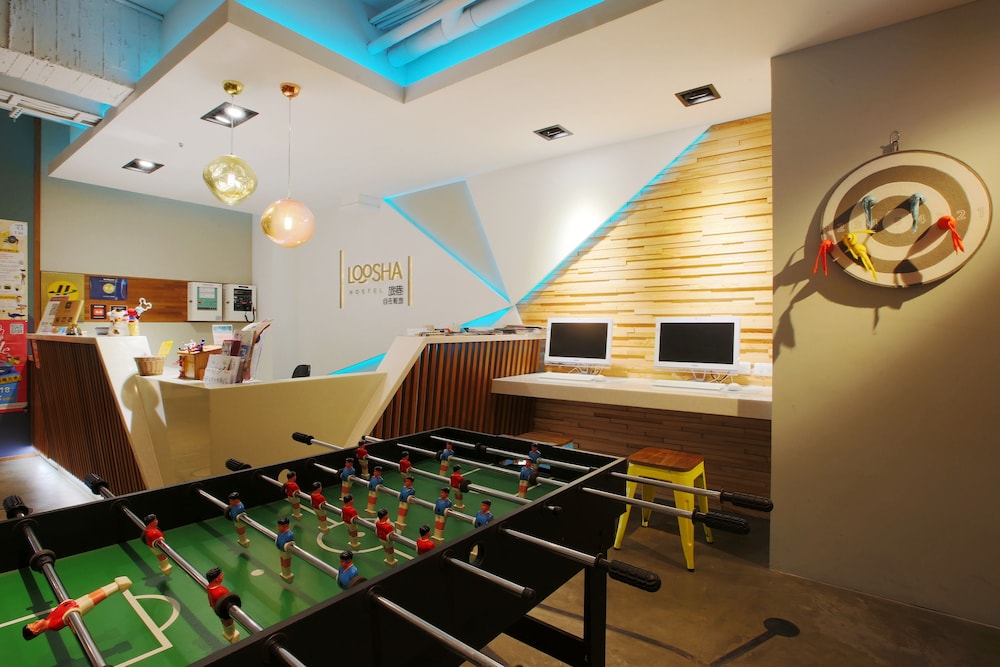 Loosha Hostel 57/69