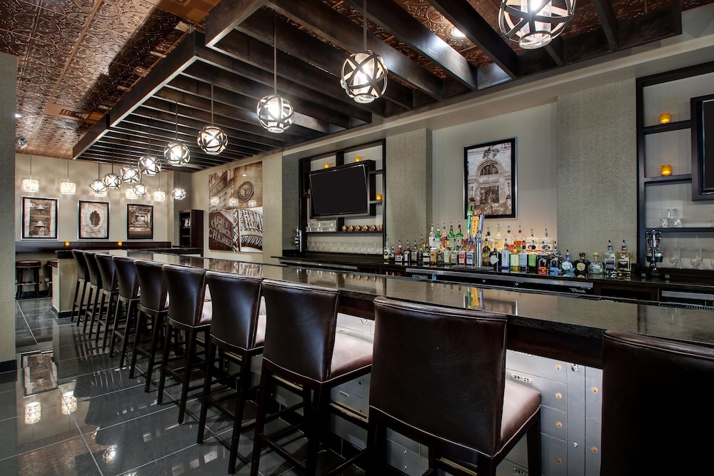 Drury Plaza Hotel San Antonio Riverwalk 31/43