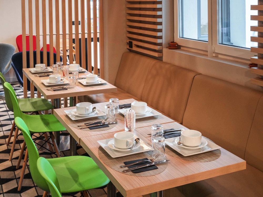 Ibis Styles Clamart Gare Grand Paris 50/65