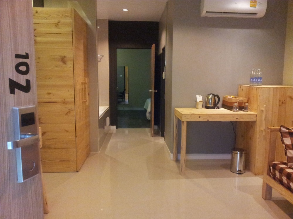 Klim Hotel 8/43