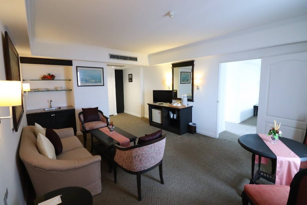 Hua Hin Grand Hotel And Plaza 38/60