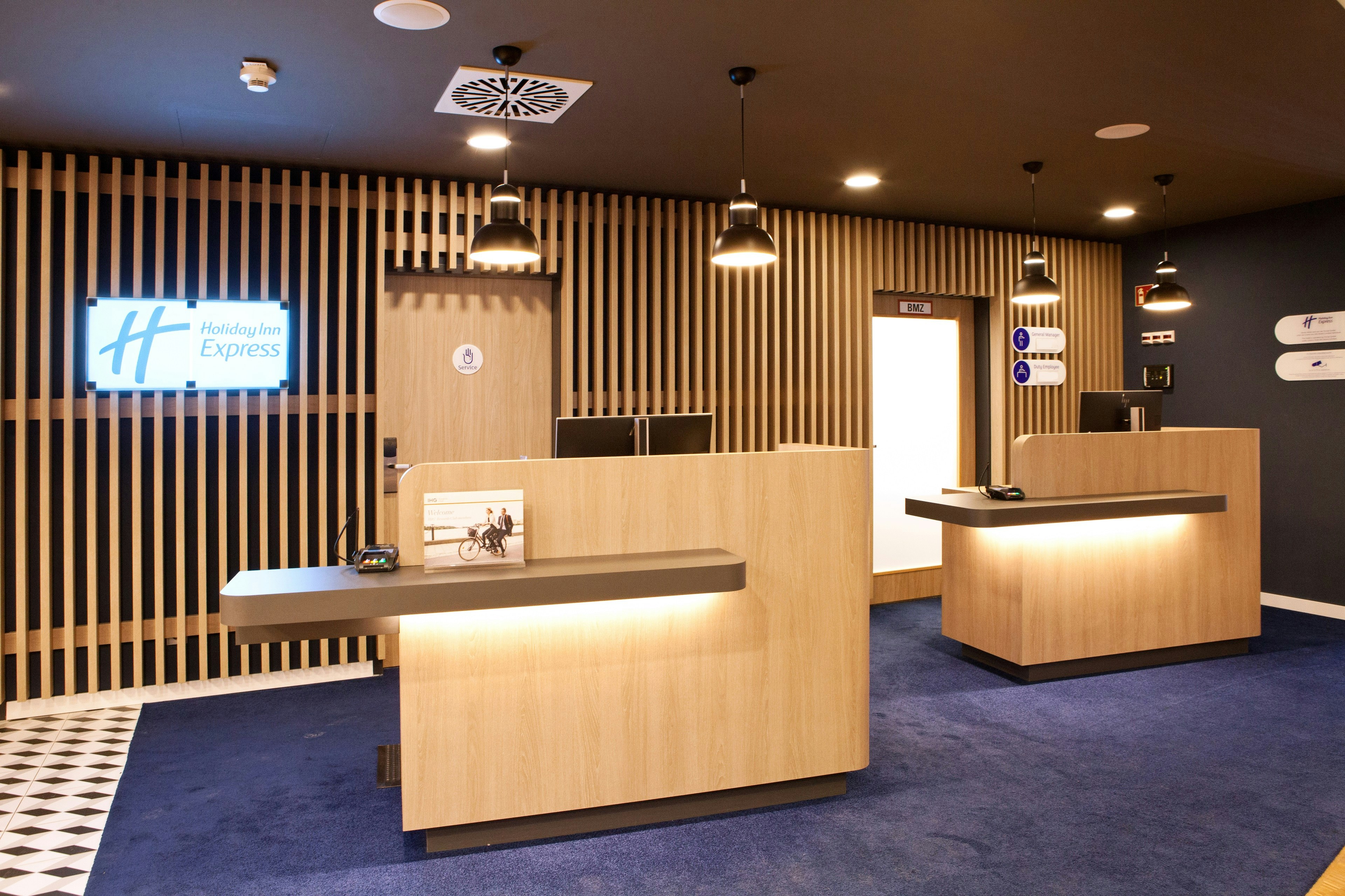 Holiday Inn Express Munich Olympiapark 8/39