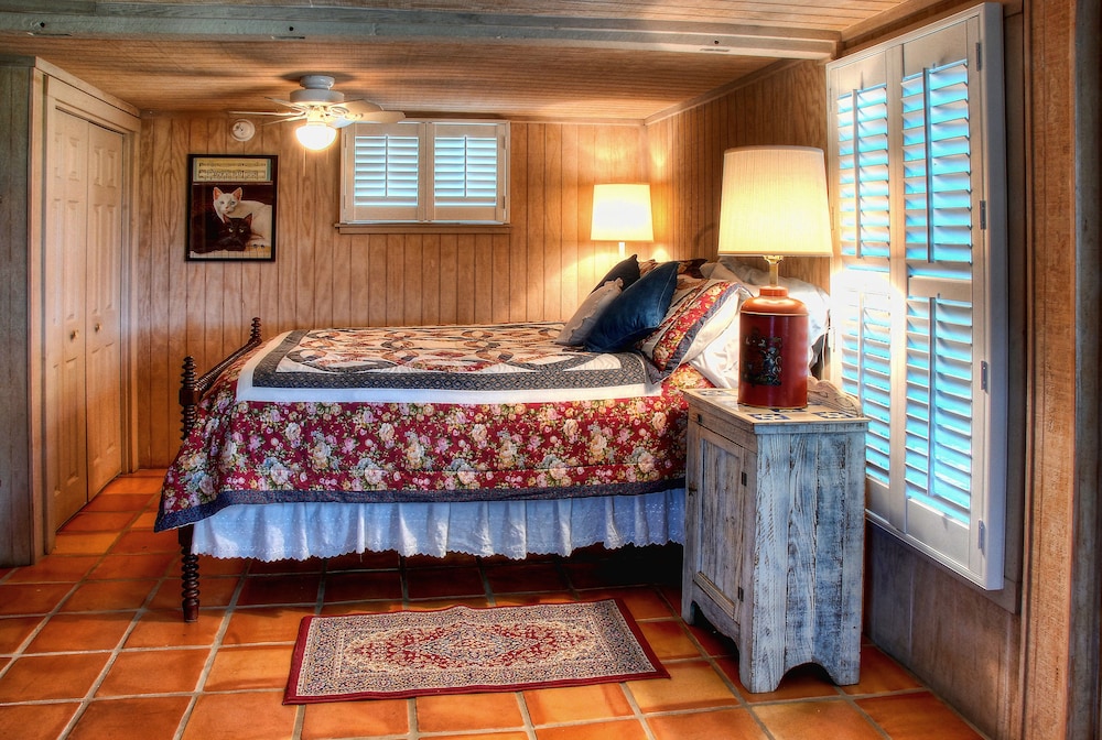Kuebler Waldrip Haus Bed and Breakfast 4/50