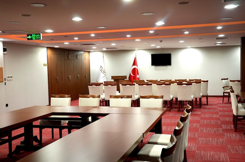 Cinarpark Otel 38/43
