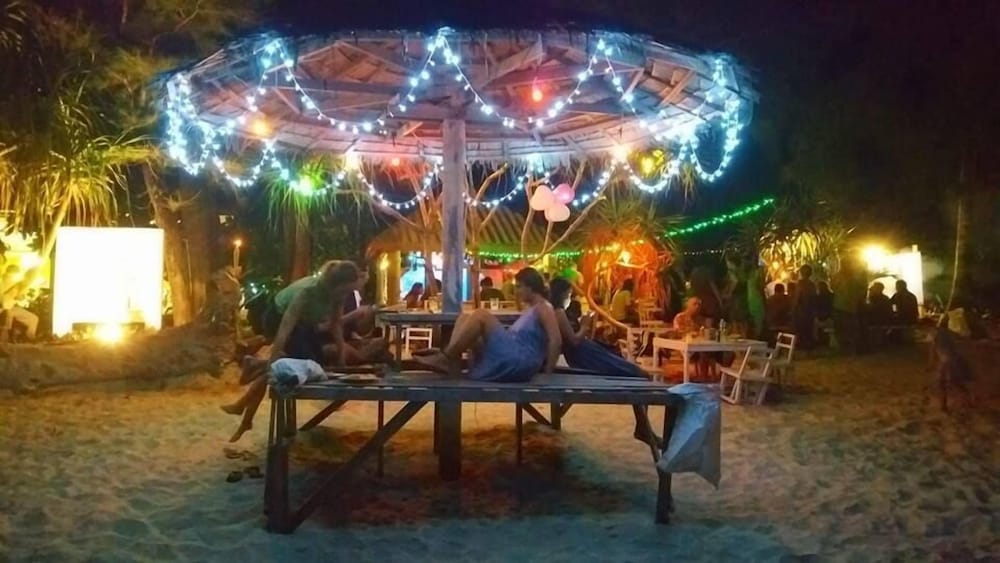 Phayam Coconut Beach Resort 47/50