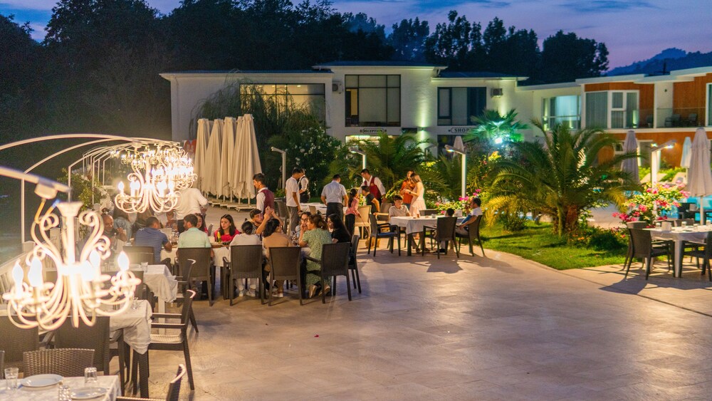 Riva Hill Resort 40/48