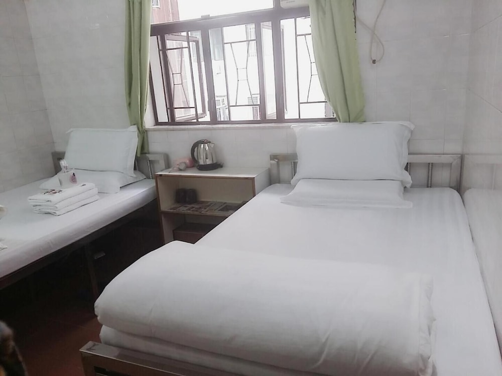 New Yan Yan Guest House 10/32