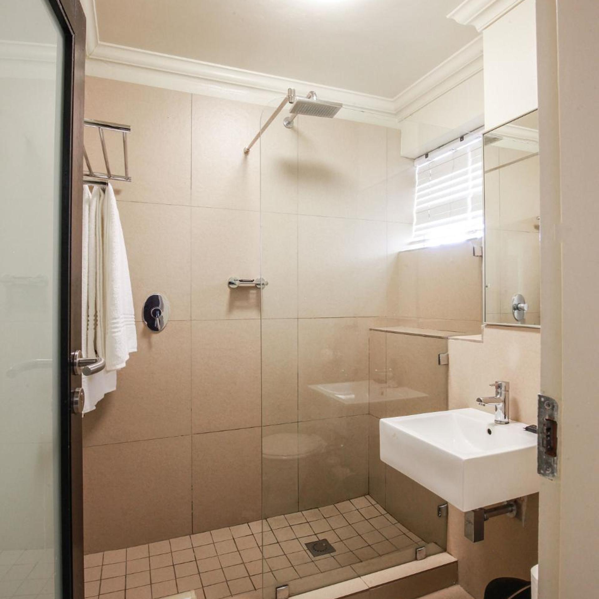 Deluxe, Double or Twin Bed, Sea Front، Blue Waters Hotel 4/4