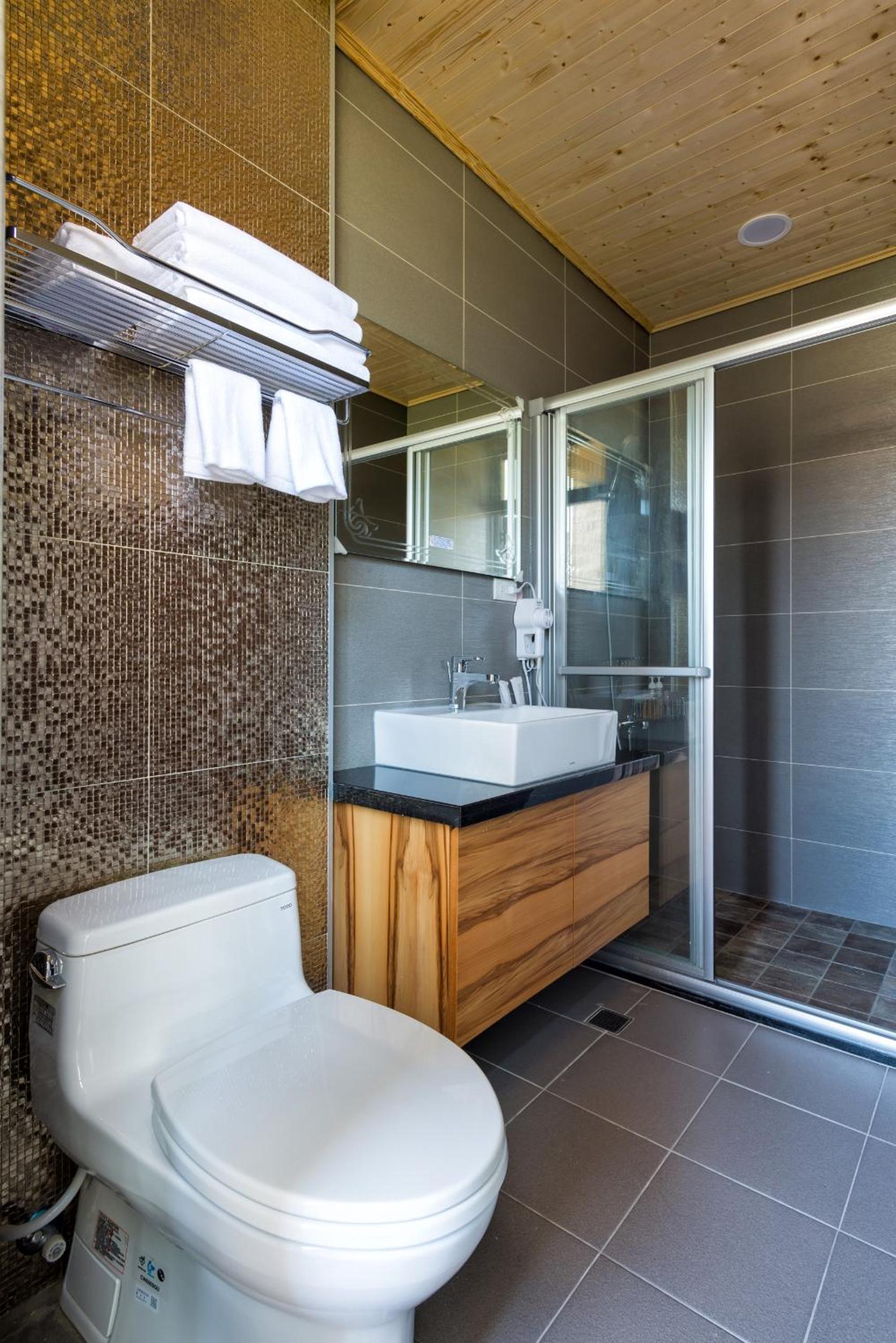 Iris Guest House 15/15