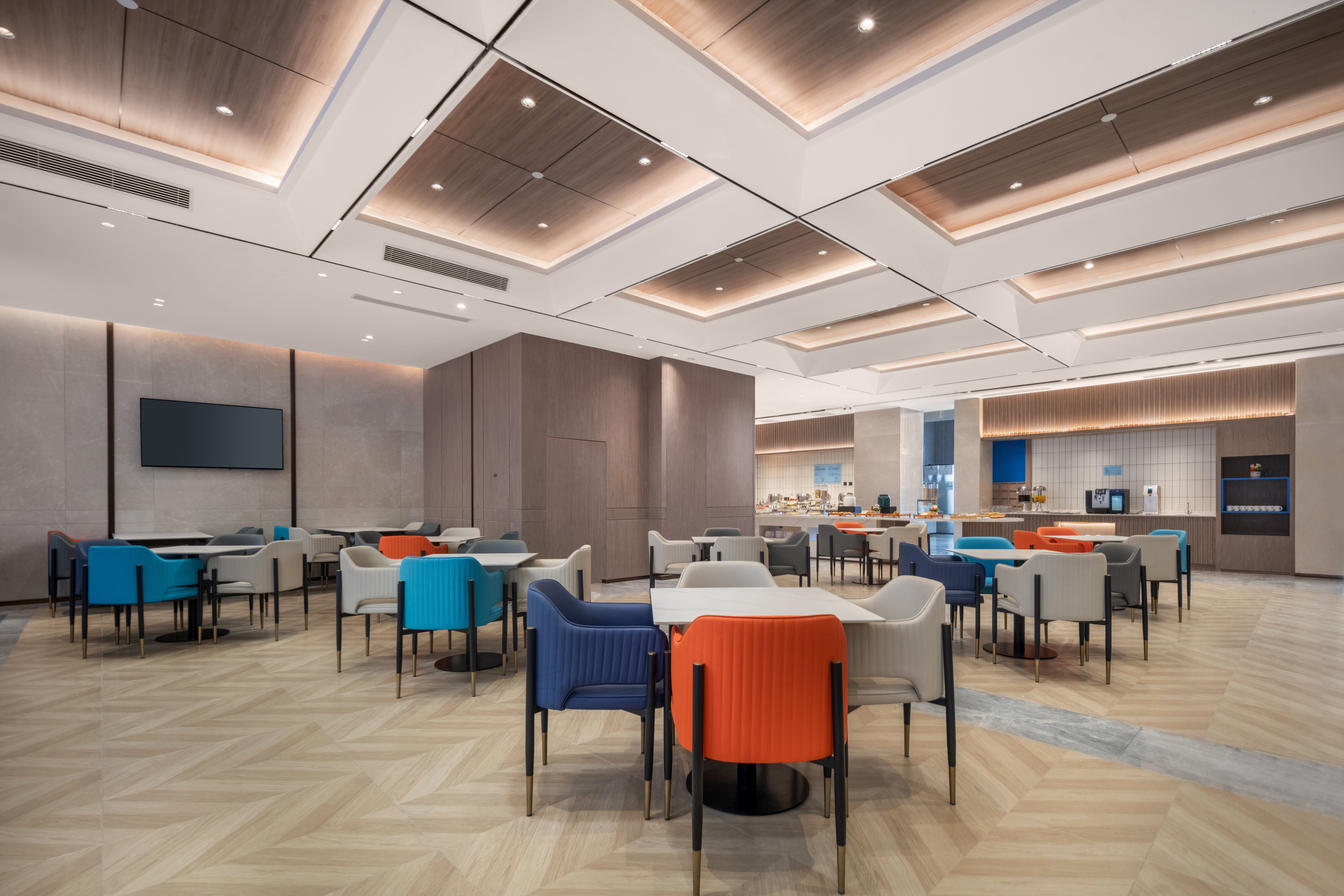 Holiday Inn Express Turpan 34/38
