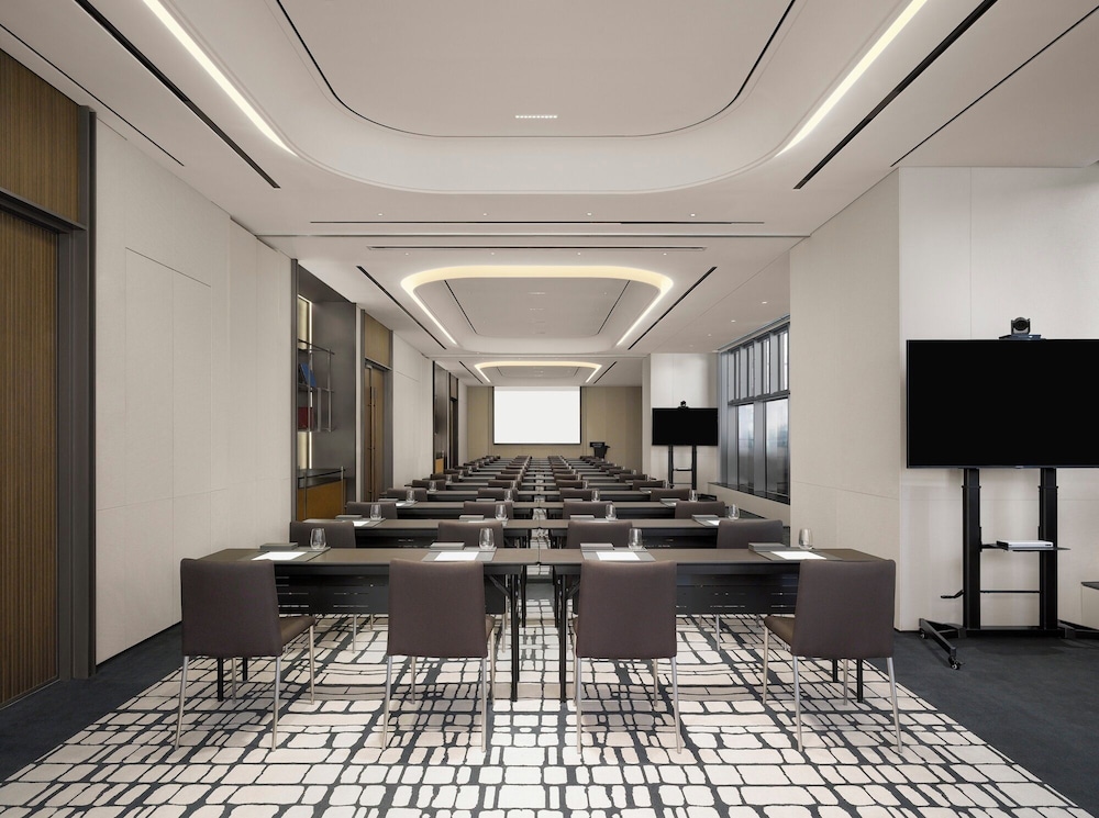 Pullman Ambassador Seoul Eastpole 41/50