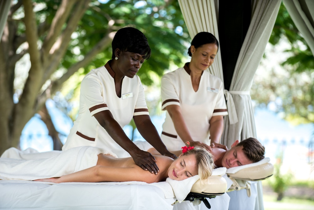 Coyaba Beach Resort Grenada 11/67