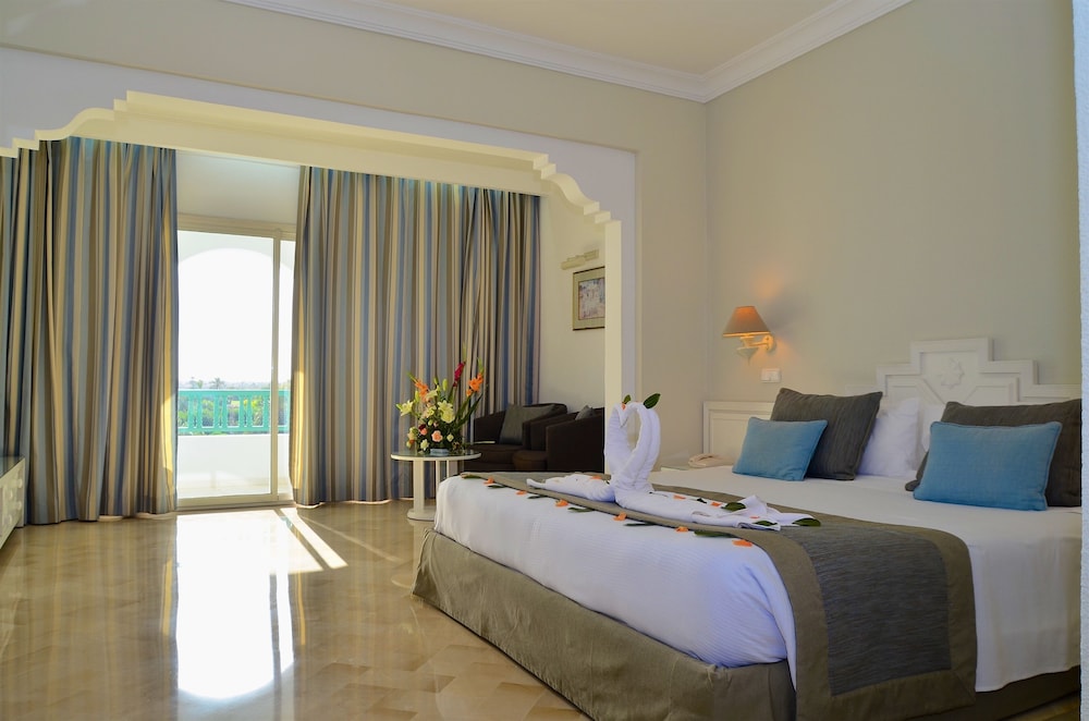 Triple Room Sea View 3A