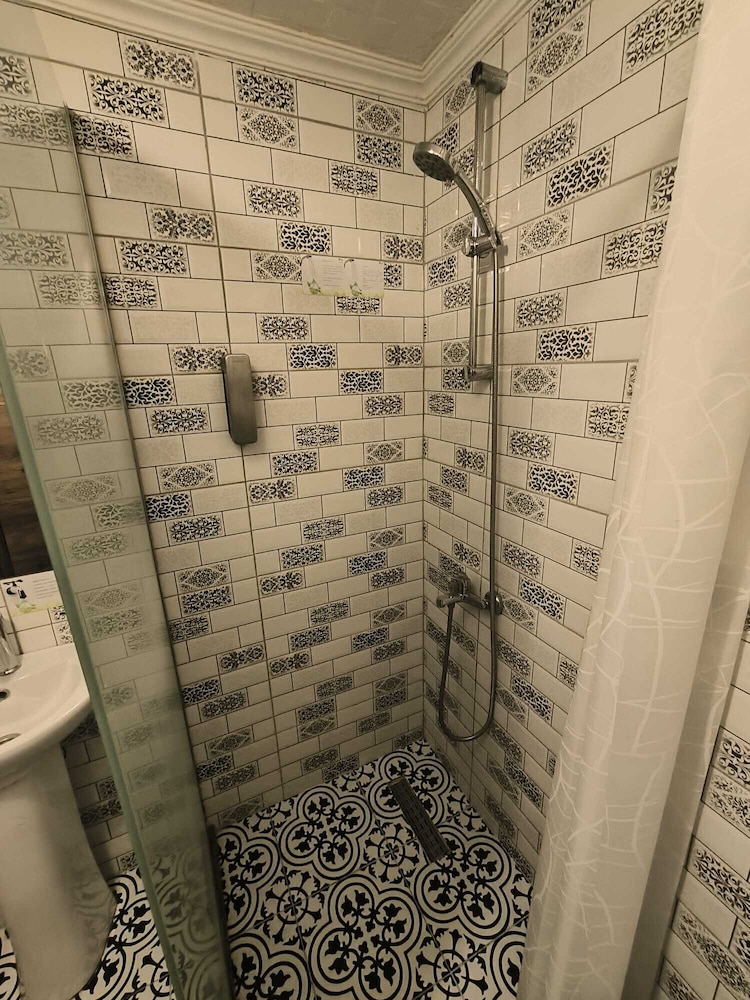 Zengin Suit Otel 28/50
