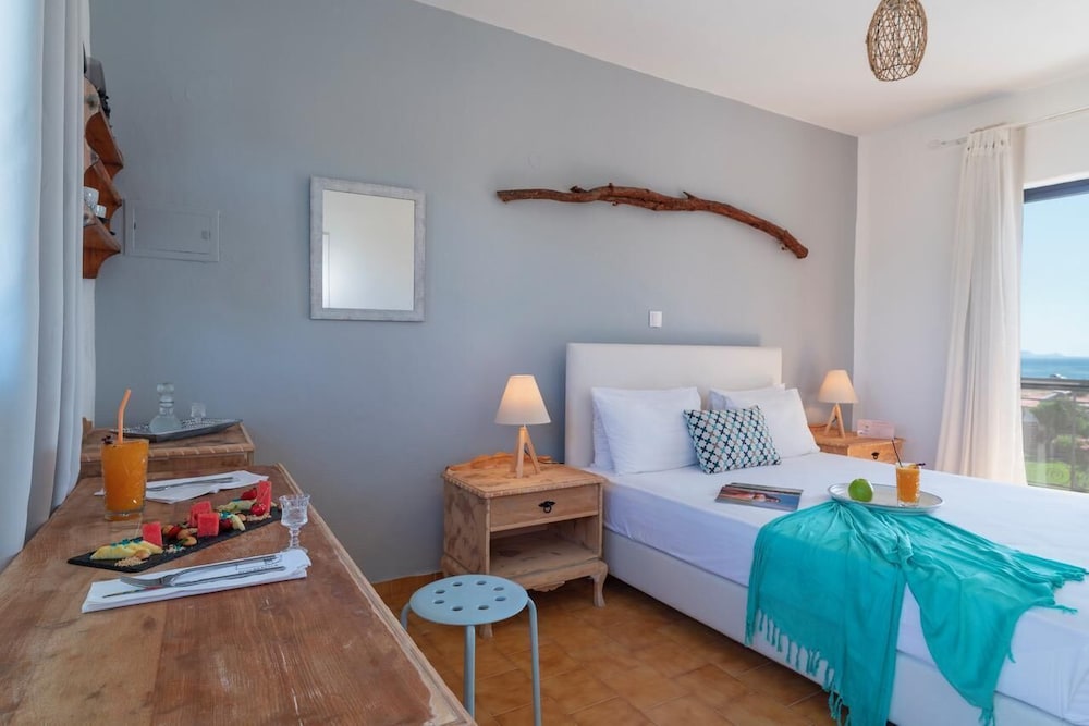 Eco Beach And Magic Garden 8/50