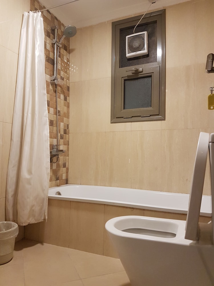Magic Suite Al Mahboula - 2 34/36