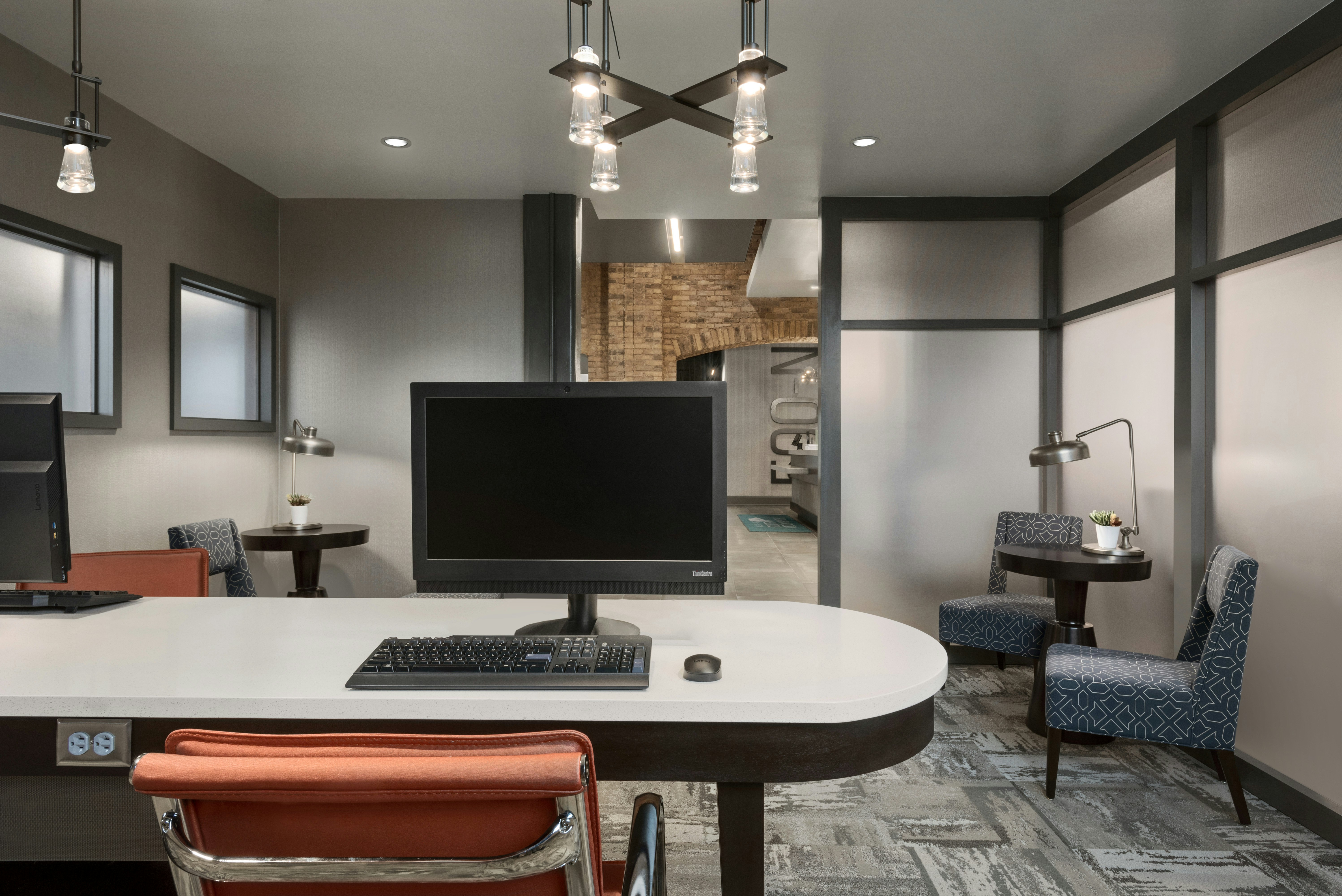 Homewood Suites By Hilton Milwaukee-Downtown 21/25