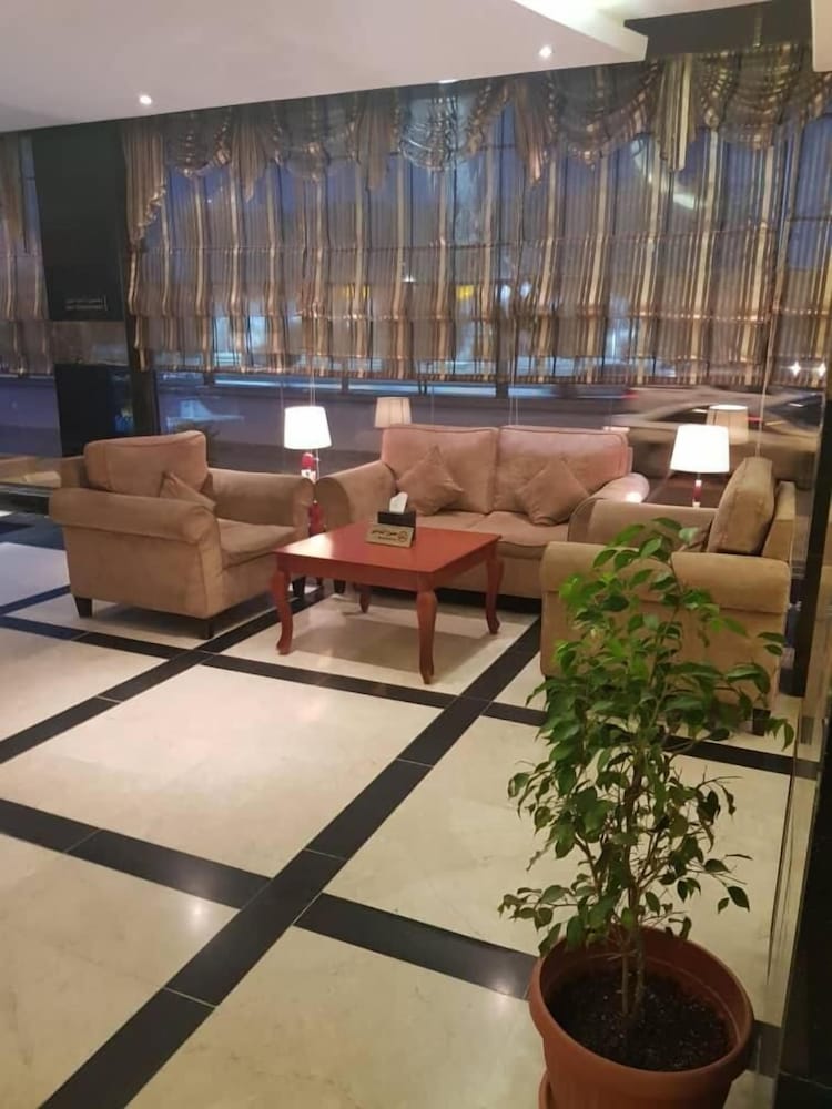 Almuhaidb Nadwaa Aparthotel 16/19