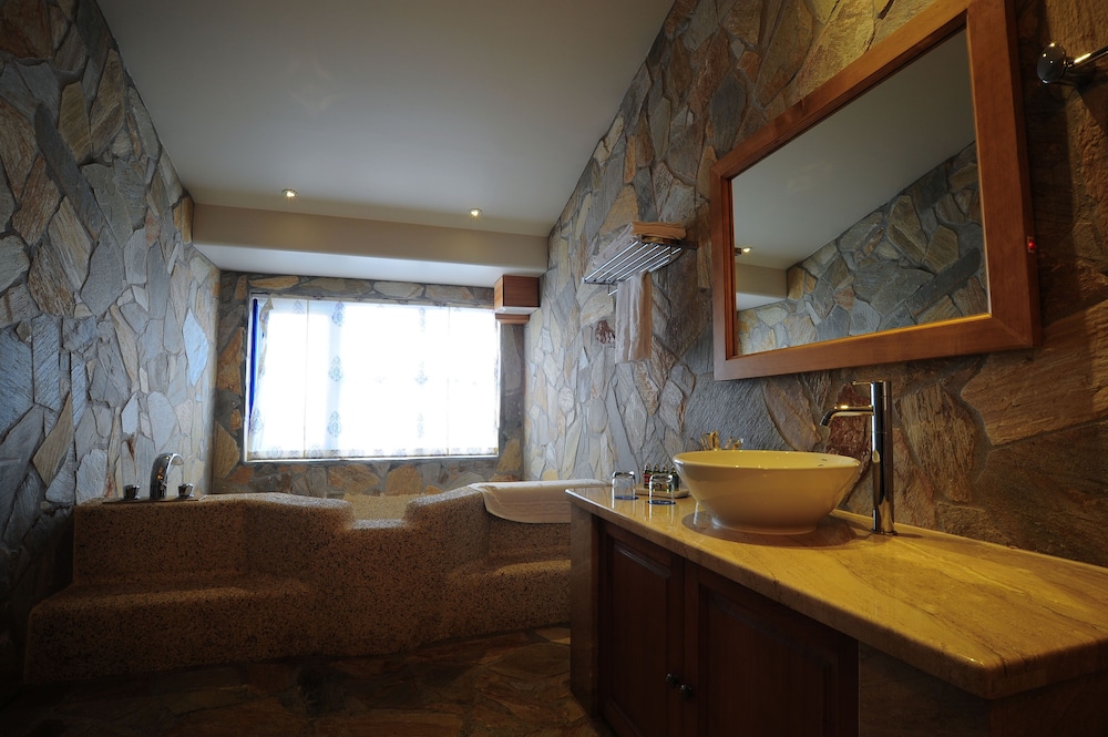 Chateau Villa 19/33