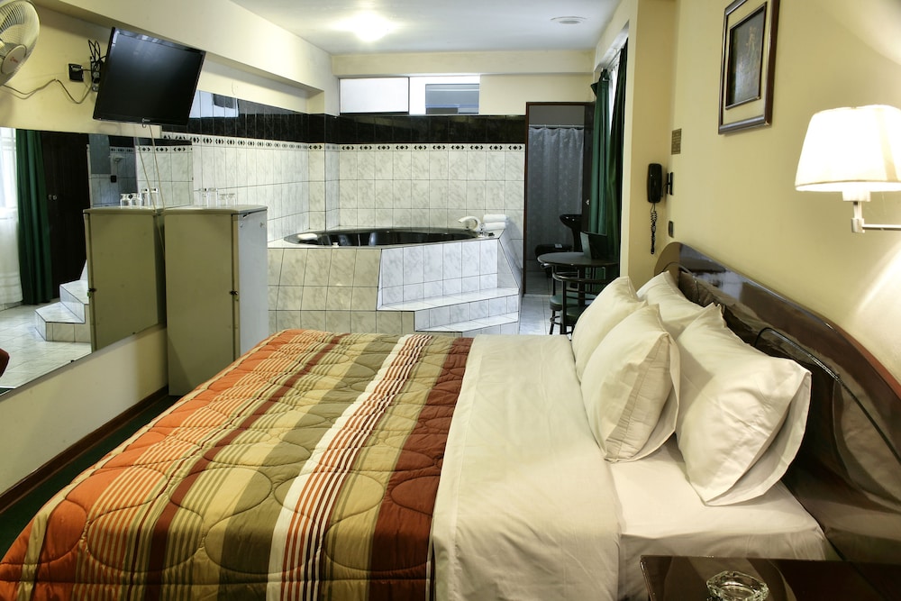 Amara Hotel 11/25
