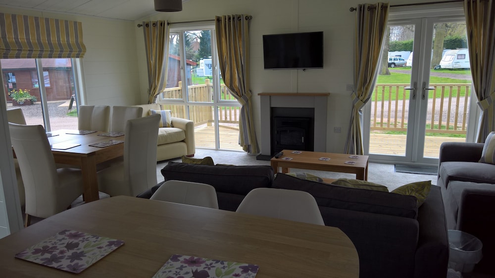 King's Lynn Caravan & Camping Park 33/50