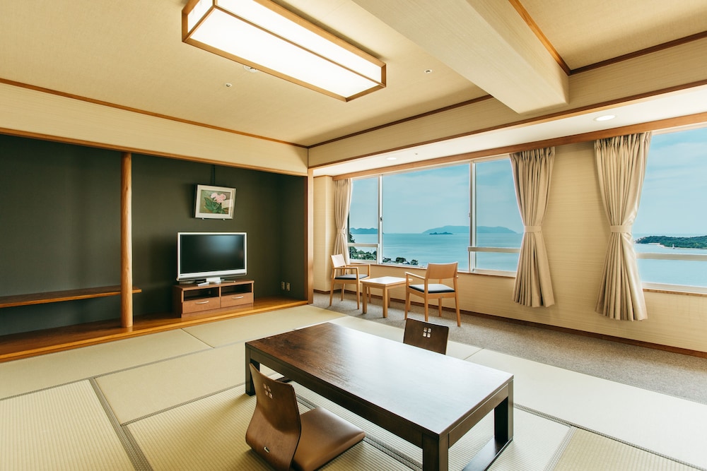 Kamenoi Hotel Setouchi Hikari 30/58