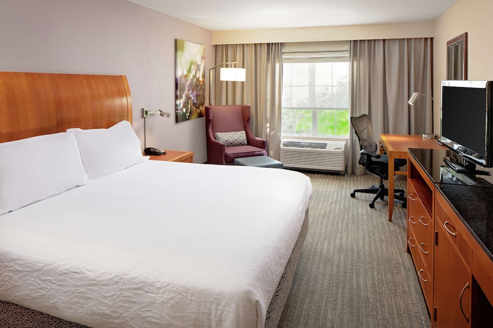Hilton Garden Inn Fredericksburg 16/56